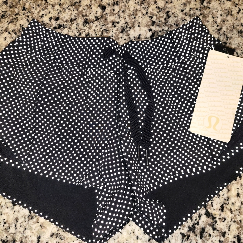 Hotty Hot Shorts Lululemon